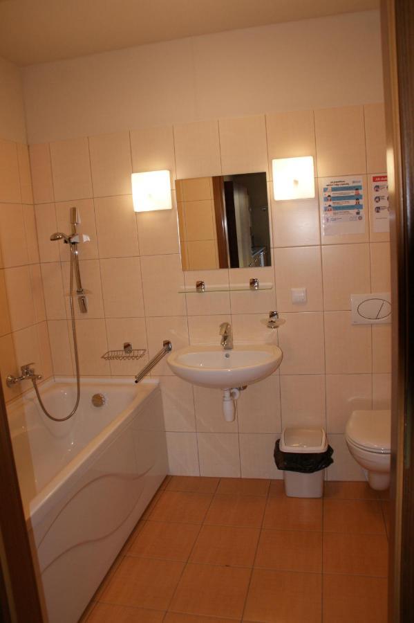 Zawoja1560 Apartamenty Przy Aptece Luaran gambar